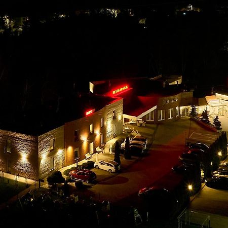 Restauracja Joanna Hotel Kluczbork Exterior photo